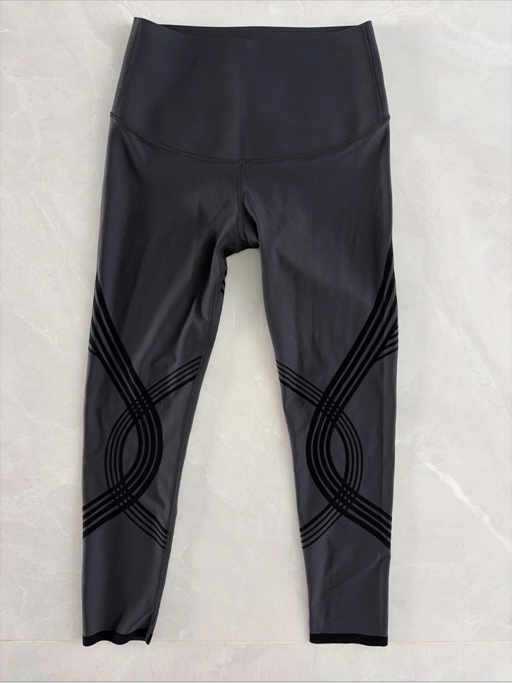 Great Fanka High-Waist Black Athletic Leggings with Geometric Detail size smal
